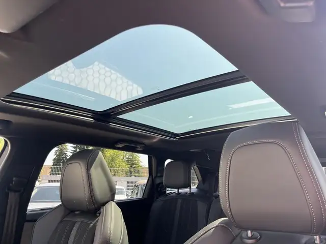 Peugeot 5008 view 14