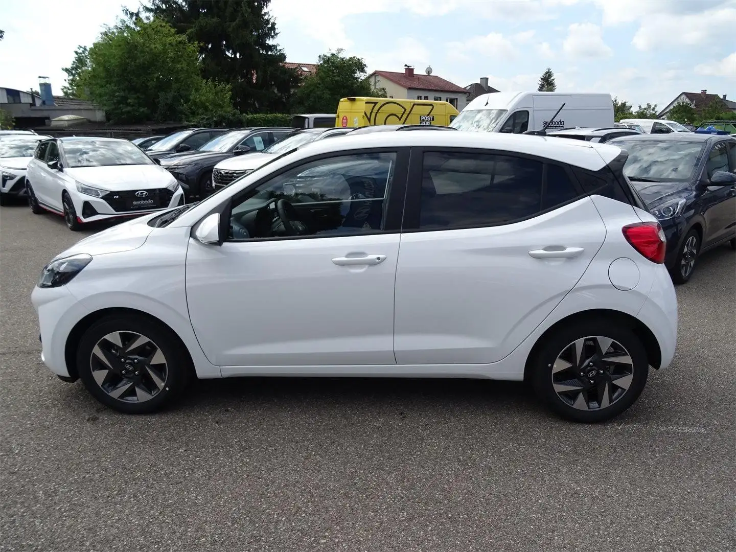 Hyundai i10 GO Plus 1,0 MT a5bu1z Wit - 2