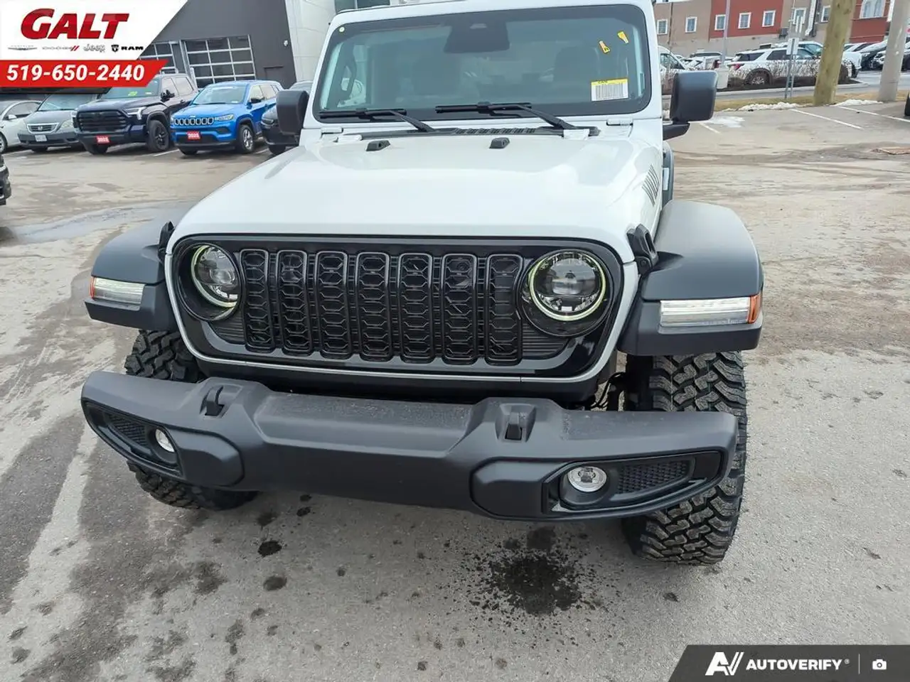 Jeep Wrangler снимка Jeep Wrangler