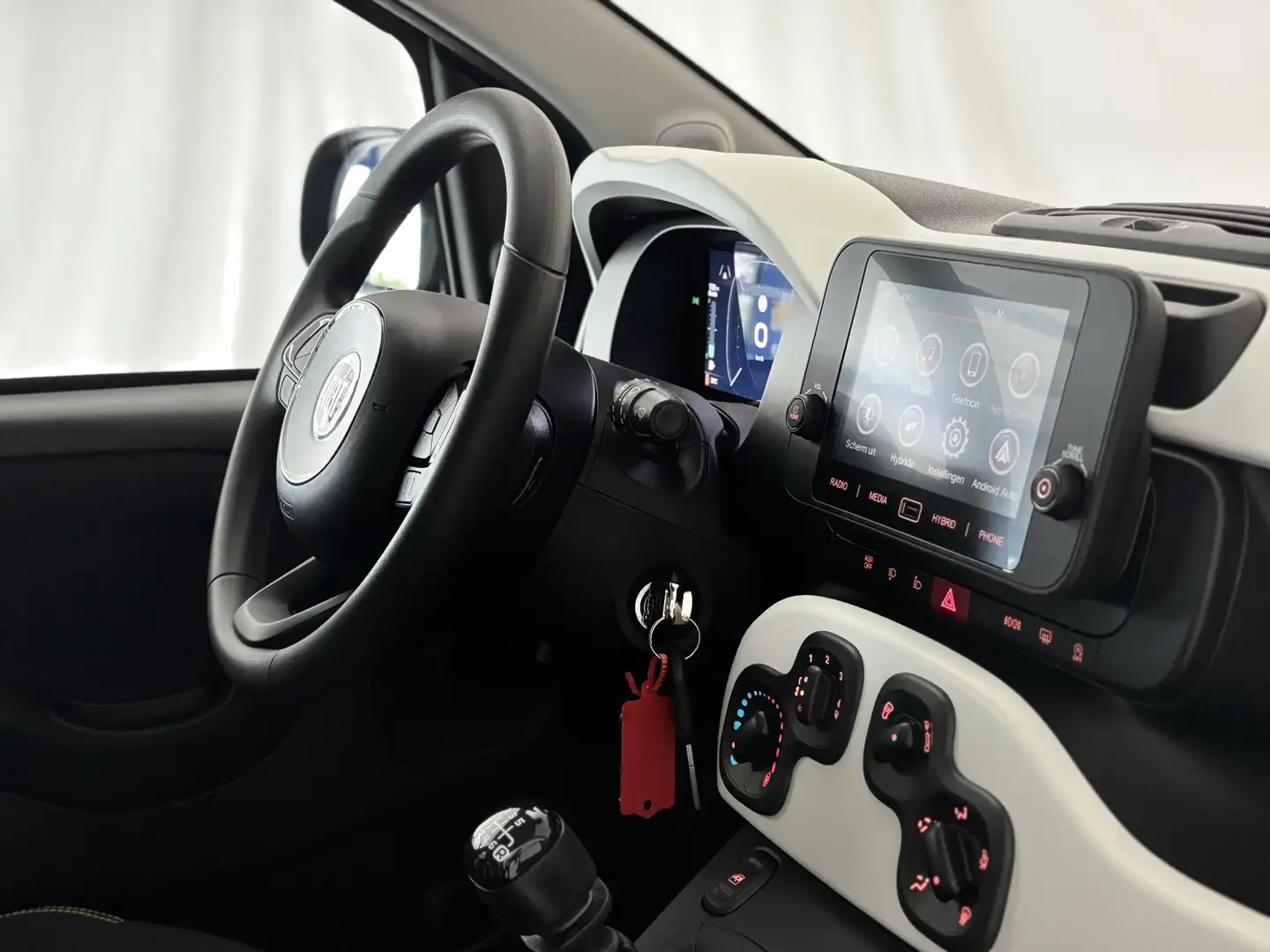 Fiat Panda 1.0 Hybrid Pandina | Airco | Apple-Android | Parke Blauw - 2