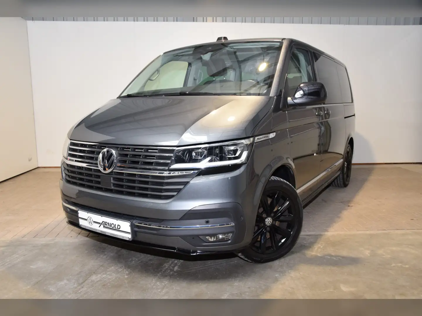Volkswagen T6.1 Multivan TDI Generation Six 4Motion Gris - 1