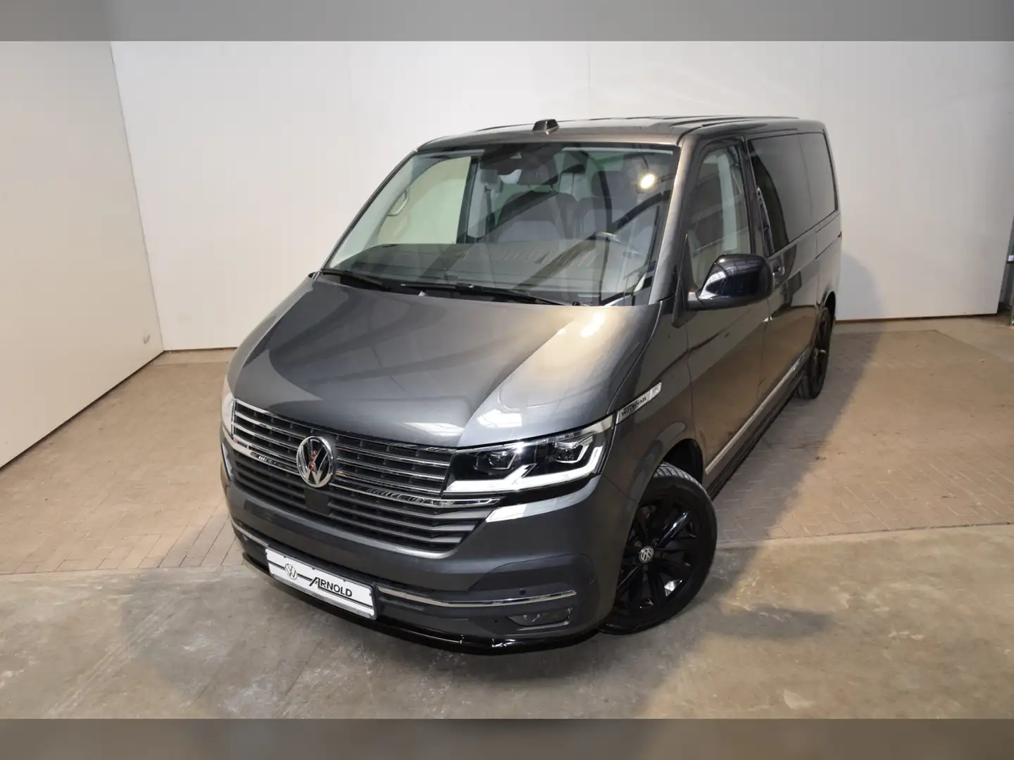 Volkswagen T6.1 Multivan TDI Generation Six 4Motion Gris - 2