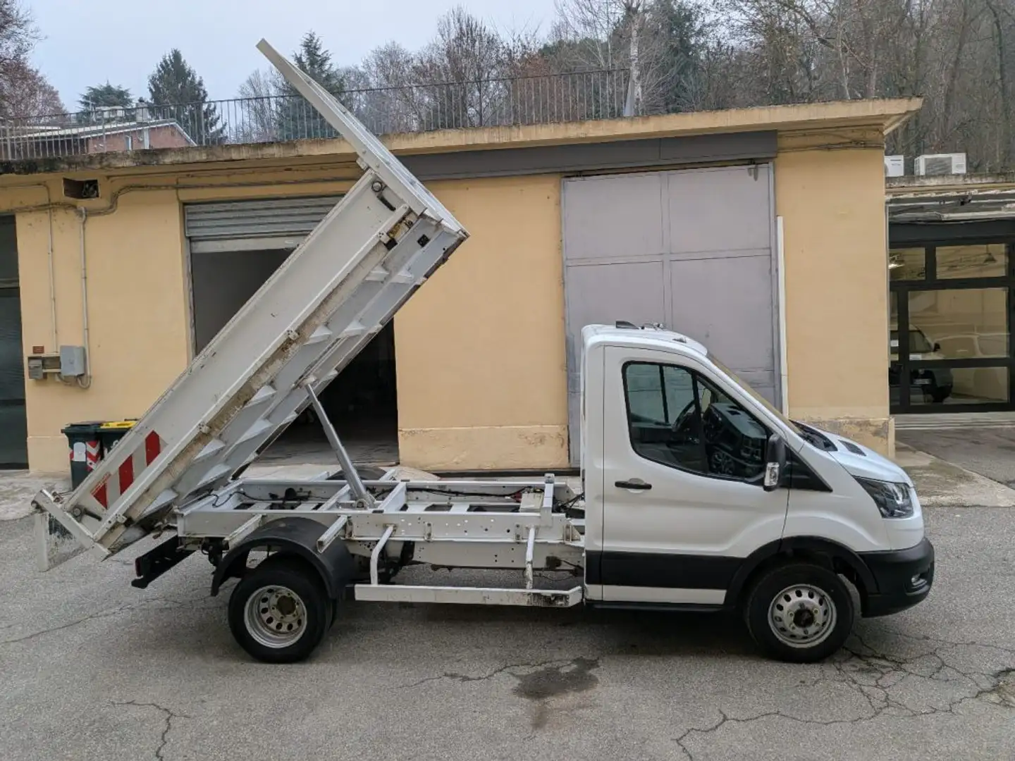 Iveco Daily TRANSIT 350 2.0 170CV RWD PM-RG   ribaltabile Blanc - 1