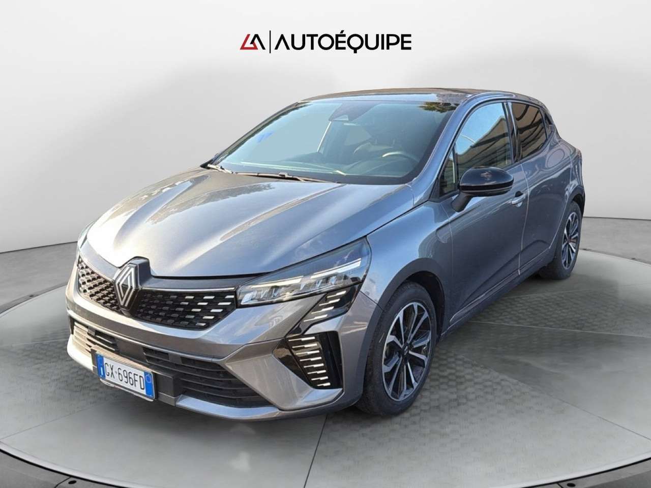 Renault Clio V 2023 1.6 E-Tech full hybrid Techno 145cv