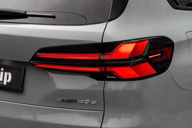 BMW X5 view 7