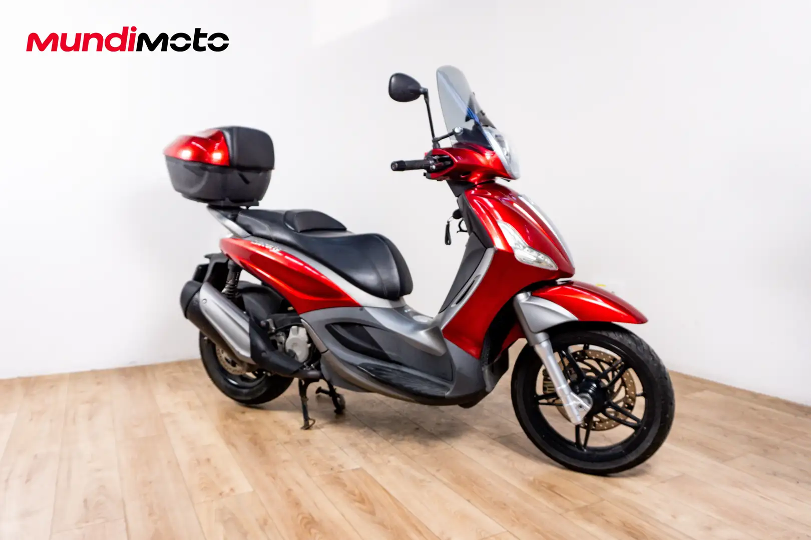 Piaggio Beverly 350 - 2