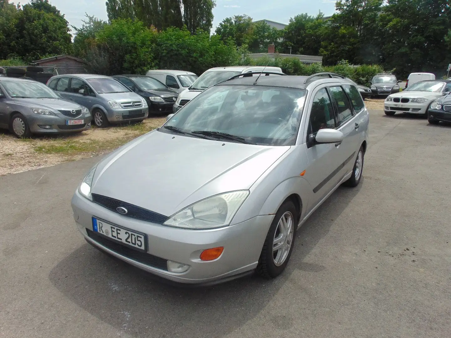 Ford Focus 1.6 Futura²klima Grau - 2