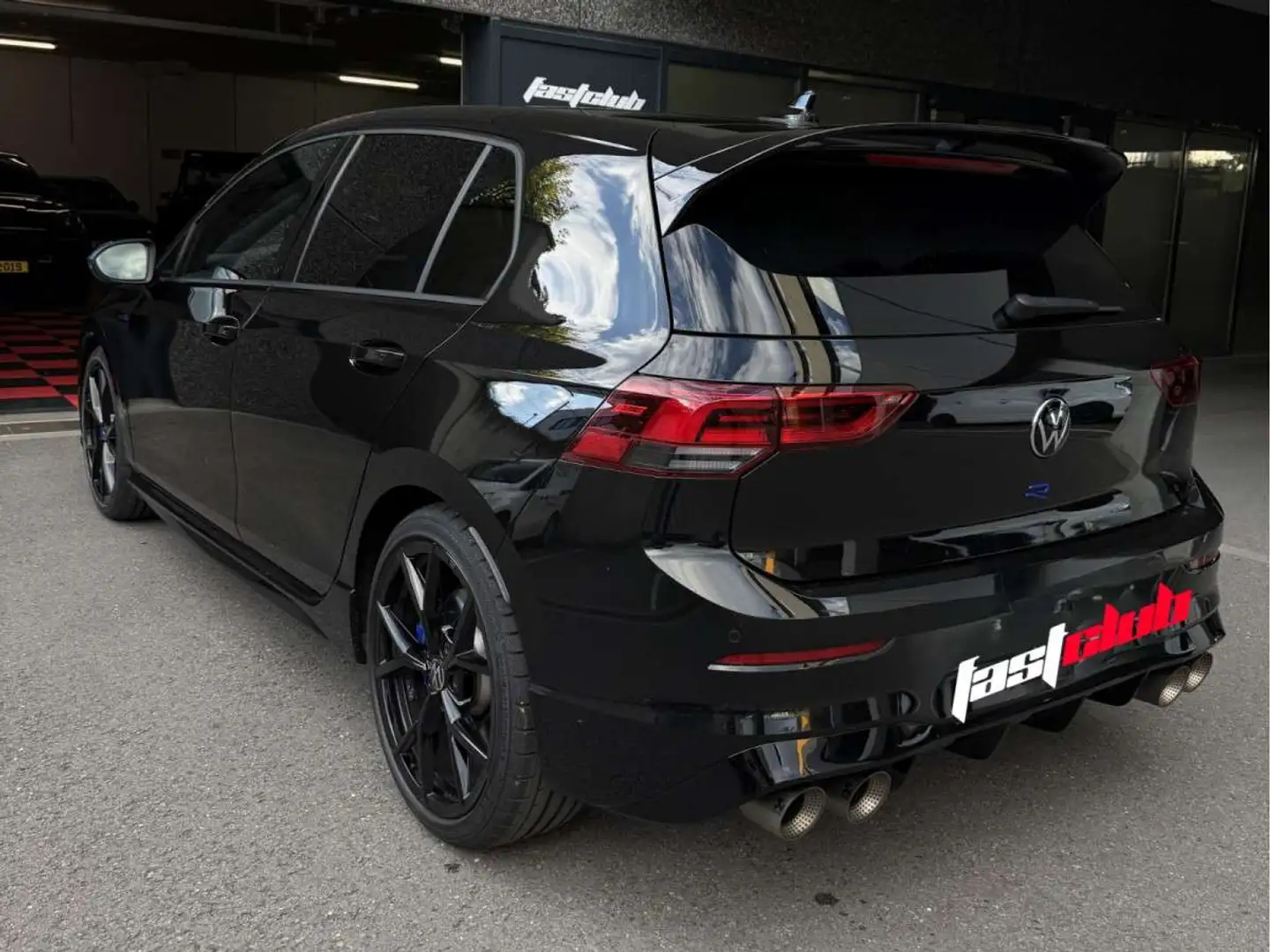 Volkswagen Golf R GOLF 8R série spéciale \20 years\ Noir - 2
