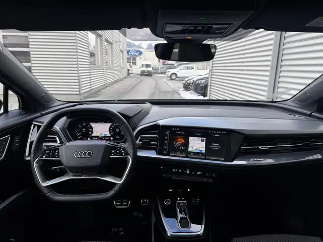 Audi Q4 e-tron Audi Q4 45 e-tron quattro business Ansicht 10