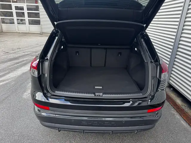 Audi Q4 e-tron Audi Q4 45 e-tron quattro business Ansicht 13