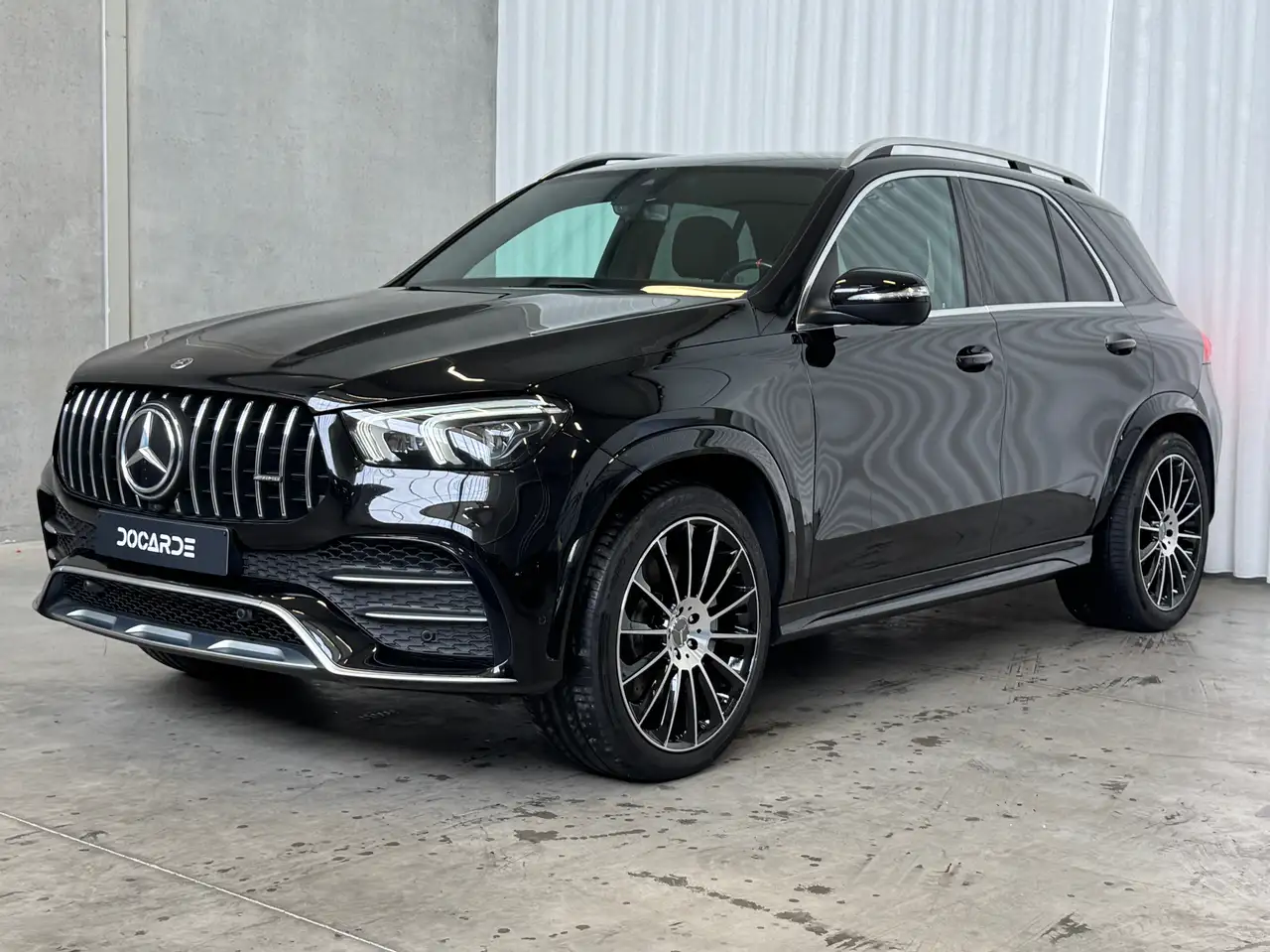 Mercedes-Benz GLE 53 AMG GLE 53 AMG 4MATIC+ | LICHTE VRACHT | UTILITAIRE | DODEHOEKASSISTENT | 360° CAMERA | TREKHAAK 3500KG | 22" | APPLE CARPLAY — foto 3