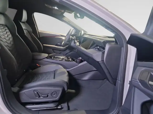 Audi A6 E-Tron view 11