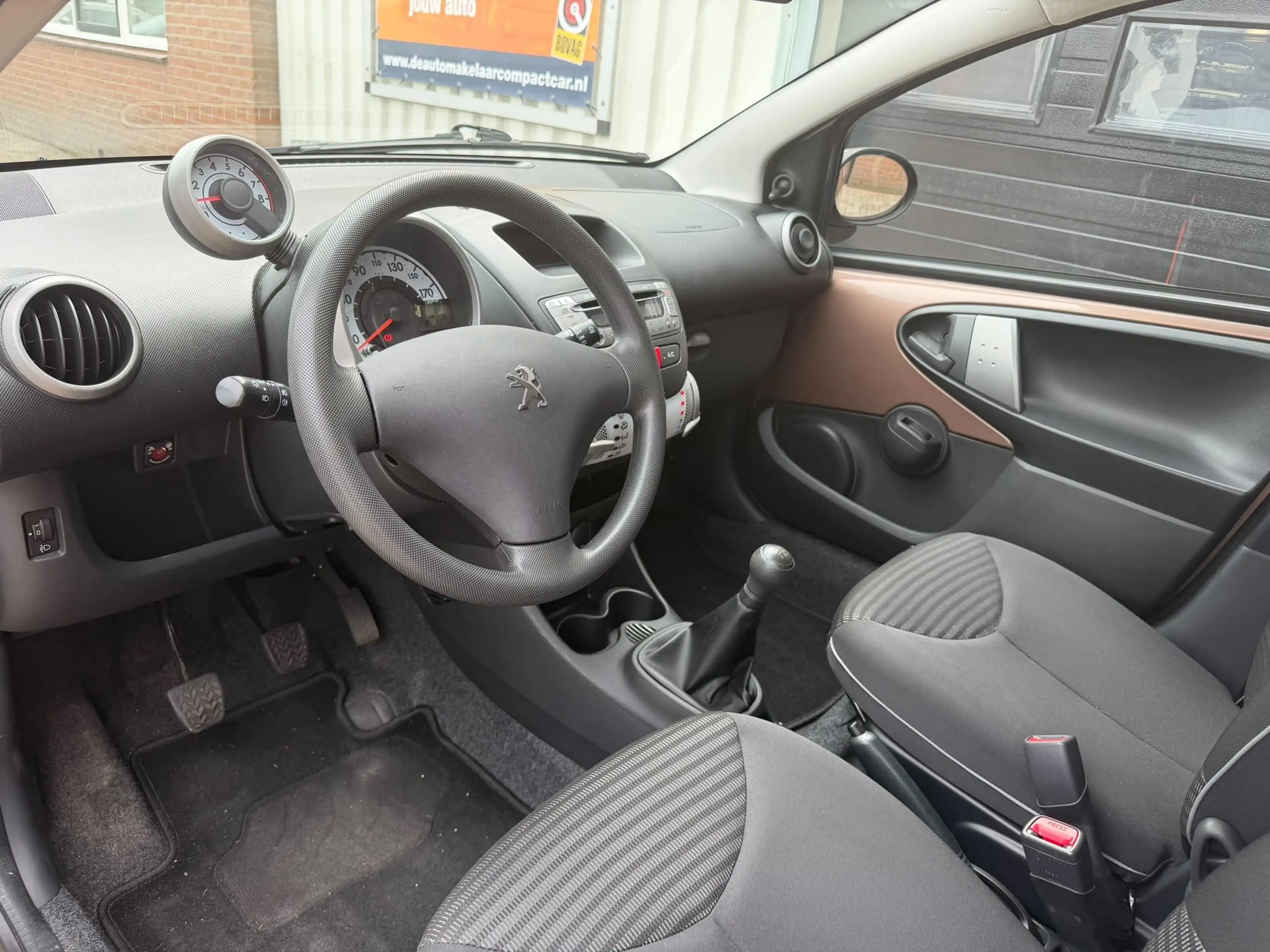 Peugeot 107 1.0 Active | SLECHTS 63.732 KM | AIRCO | LMV | SPO — photo 23