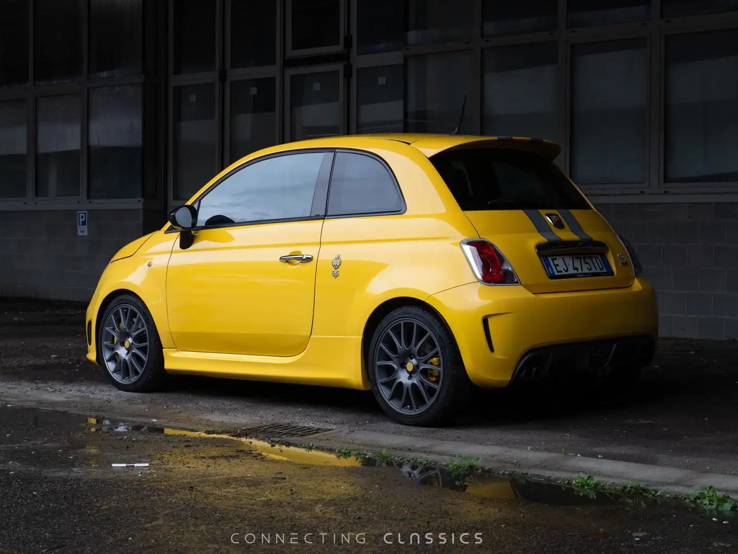 Abarth 695 Tributo Ferrari Žlutá - 2