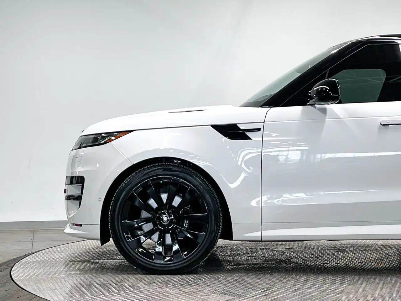 Land Rover Range Rover Sport снимка Land Rover Range Rover Sport