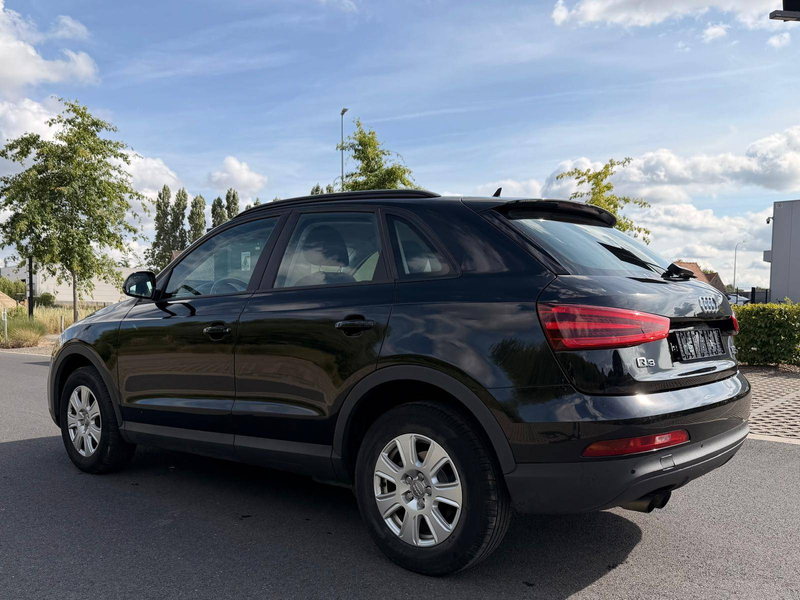Audi Q3 Q3 2.0 TFSI Quattro S line S tronic — photo 3