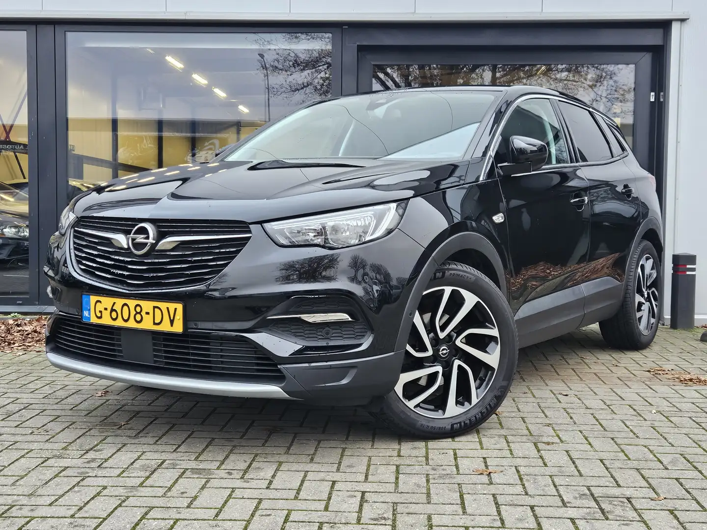 Opel Grandland X 1.2 Turbo Business Executive + KEYLESS + LM VELGEN Noir - 2