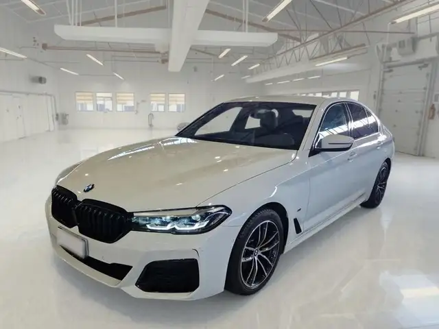 BMW 520 520D XDRIVE M SPORT AUTO MH48V 4 PORTE BERLINA