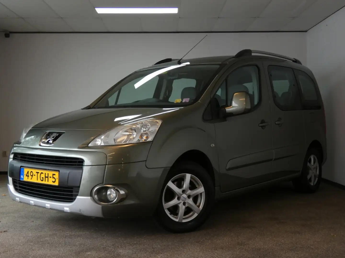 Peugeot Partner Tepee 1.6 VTi XT 7-zits Nwe APK airco Grün - 1