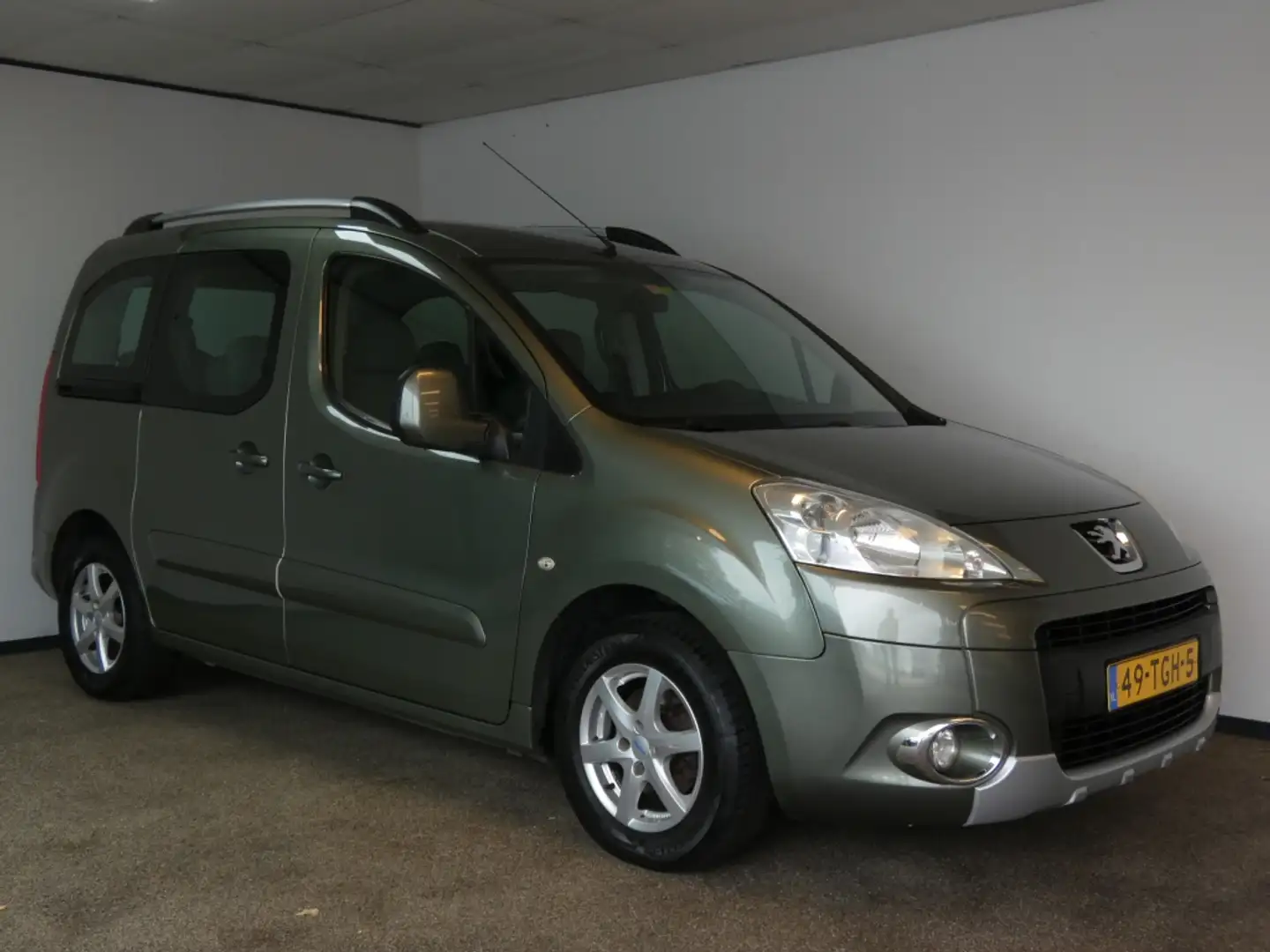 Peugeot Partner Tepee 1.6 VTi XT 7-zits Nwe APK airco Grün - 2