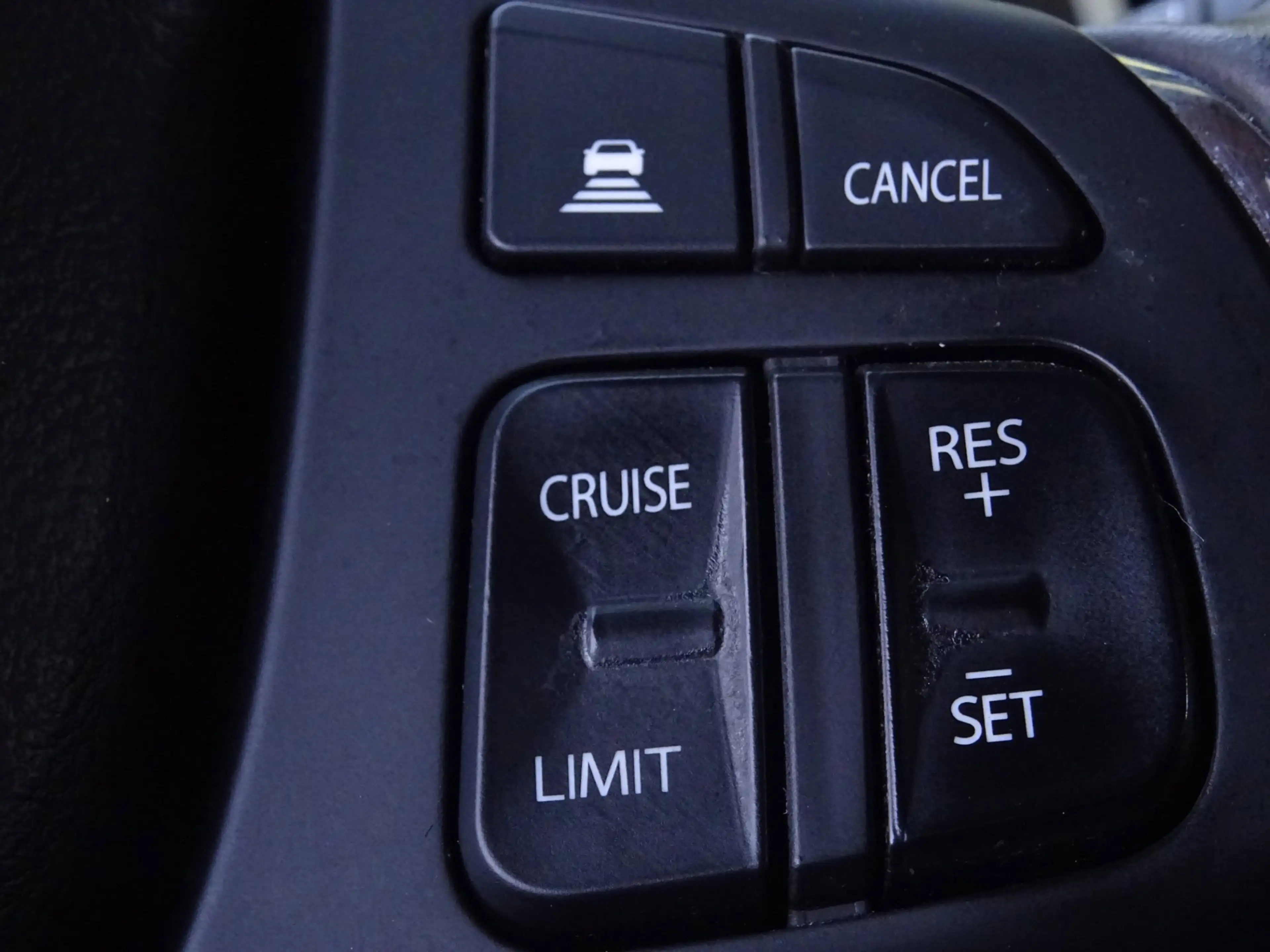 Suzuki Baleno 1.2 Exclusive BJ2018 NAVI/CAMERA/XENON/CRUISE — photo 13