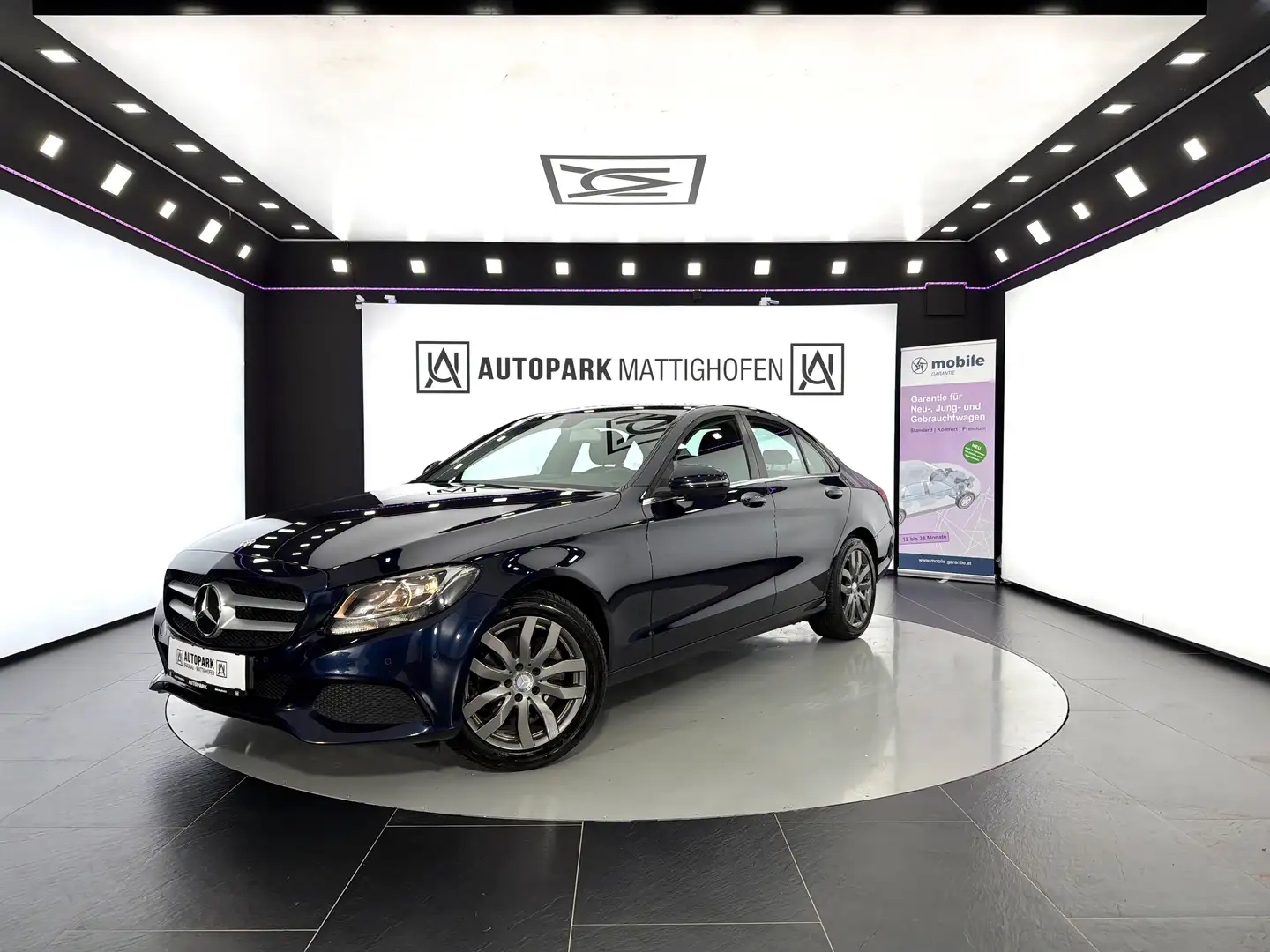 Mercedes-Benz C 180 d Aut. *AHK*NAVI*PDC* Blau - 1