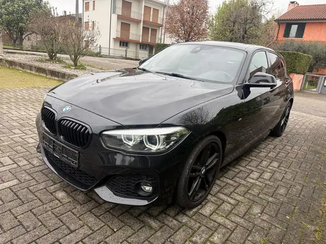 BMW 120 120i Msport + tetto panoramico