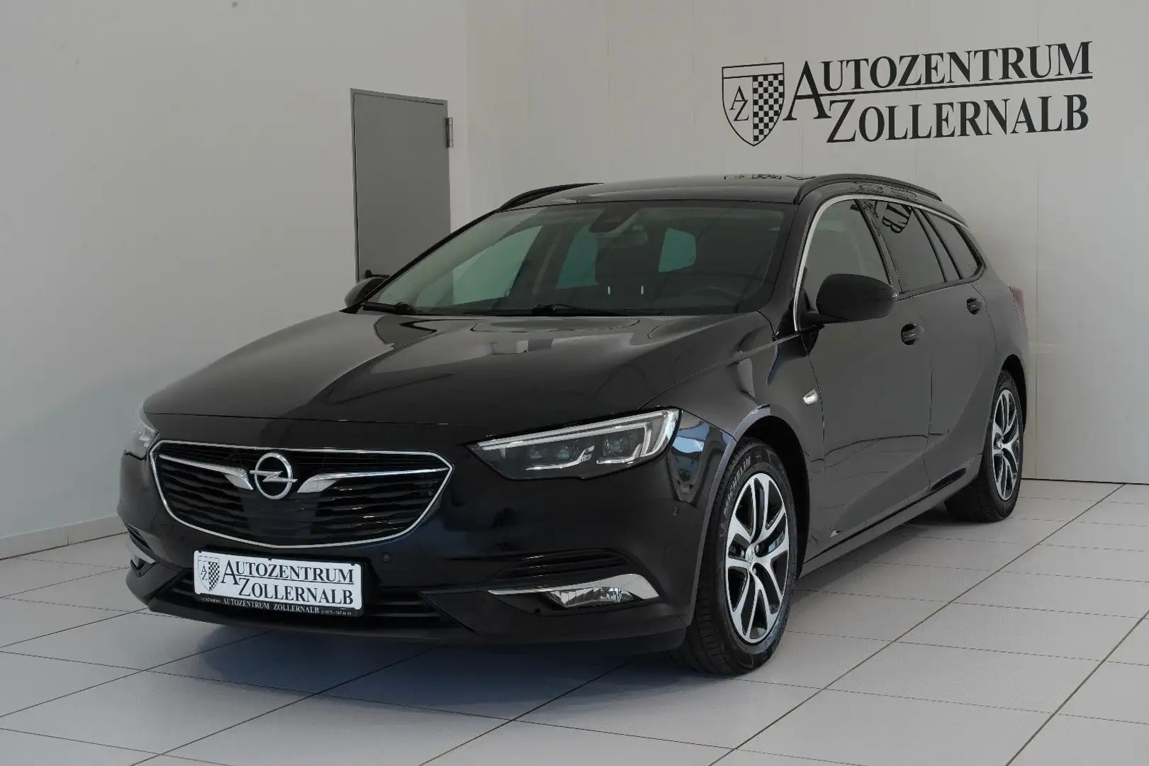 Opel Insignia ST. 1.5 Turbo Autom. Business Edition Schwarz - 2