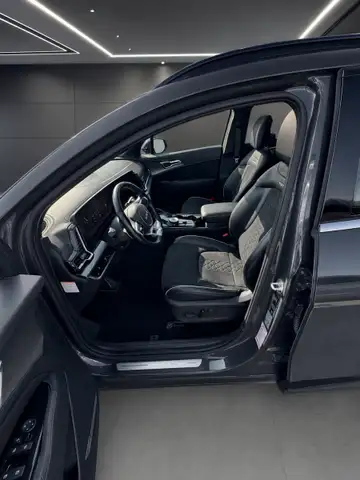 Kia Sportage view 5