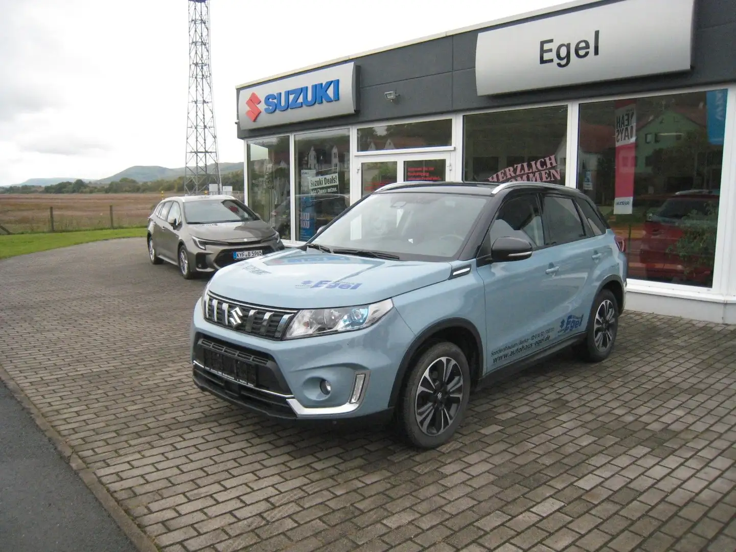 Suzuki Vitara 1.4 Comfort+ 4x4 Blau - 1