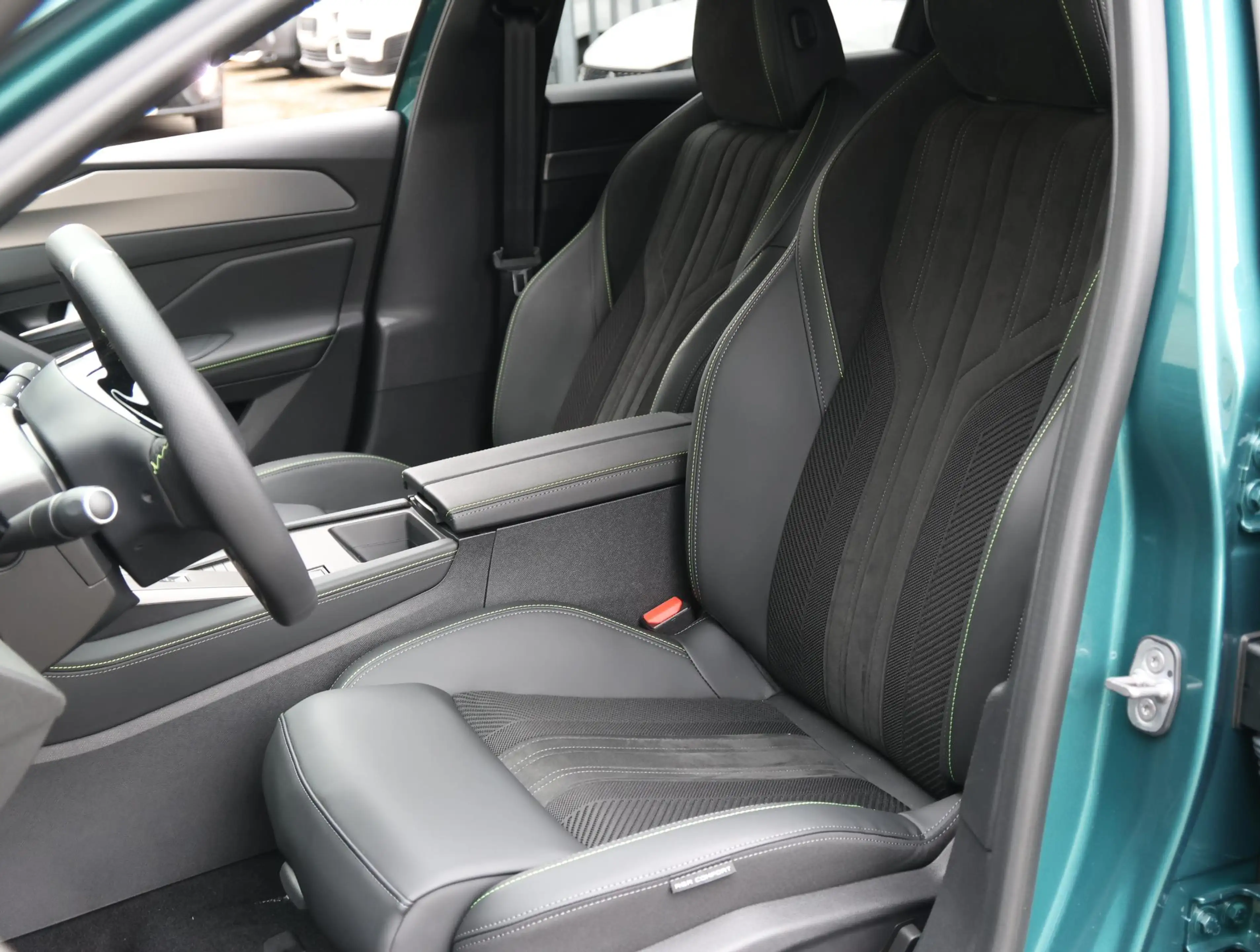 Peugeot 308 e-308 SW GT EV 54 kWh | AGR stoel | Stoelverwarmin — photo 12