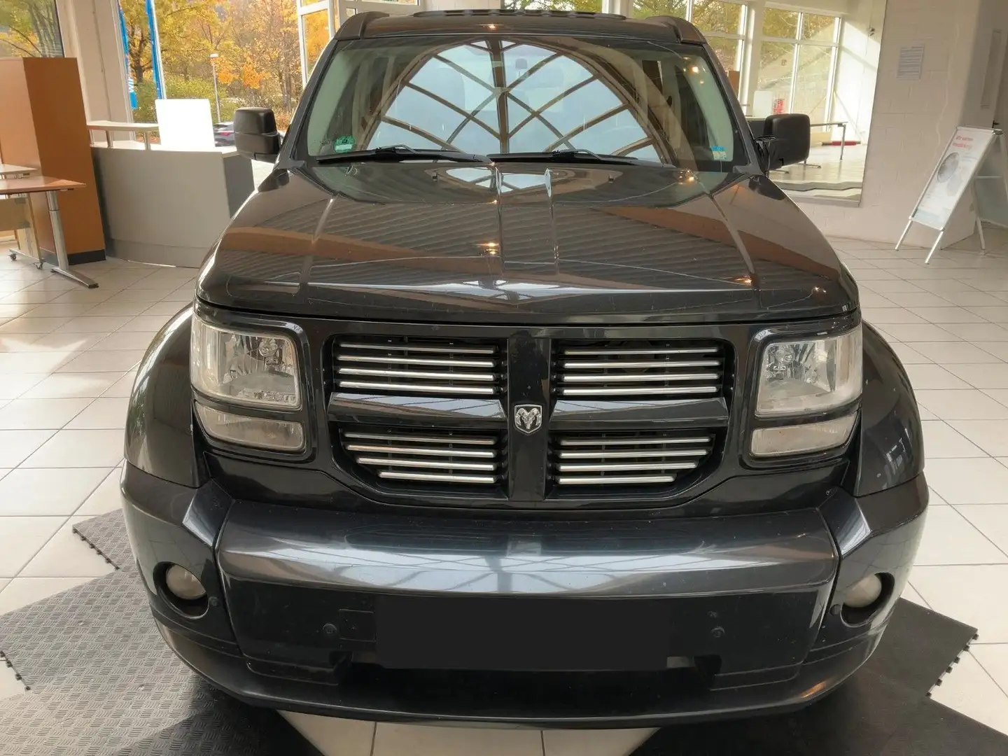 Dodge Nitro 4.0 V6 R/T Leder*Navi*Sitzhzg*S-Dach*AHK Negro - 1