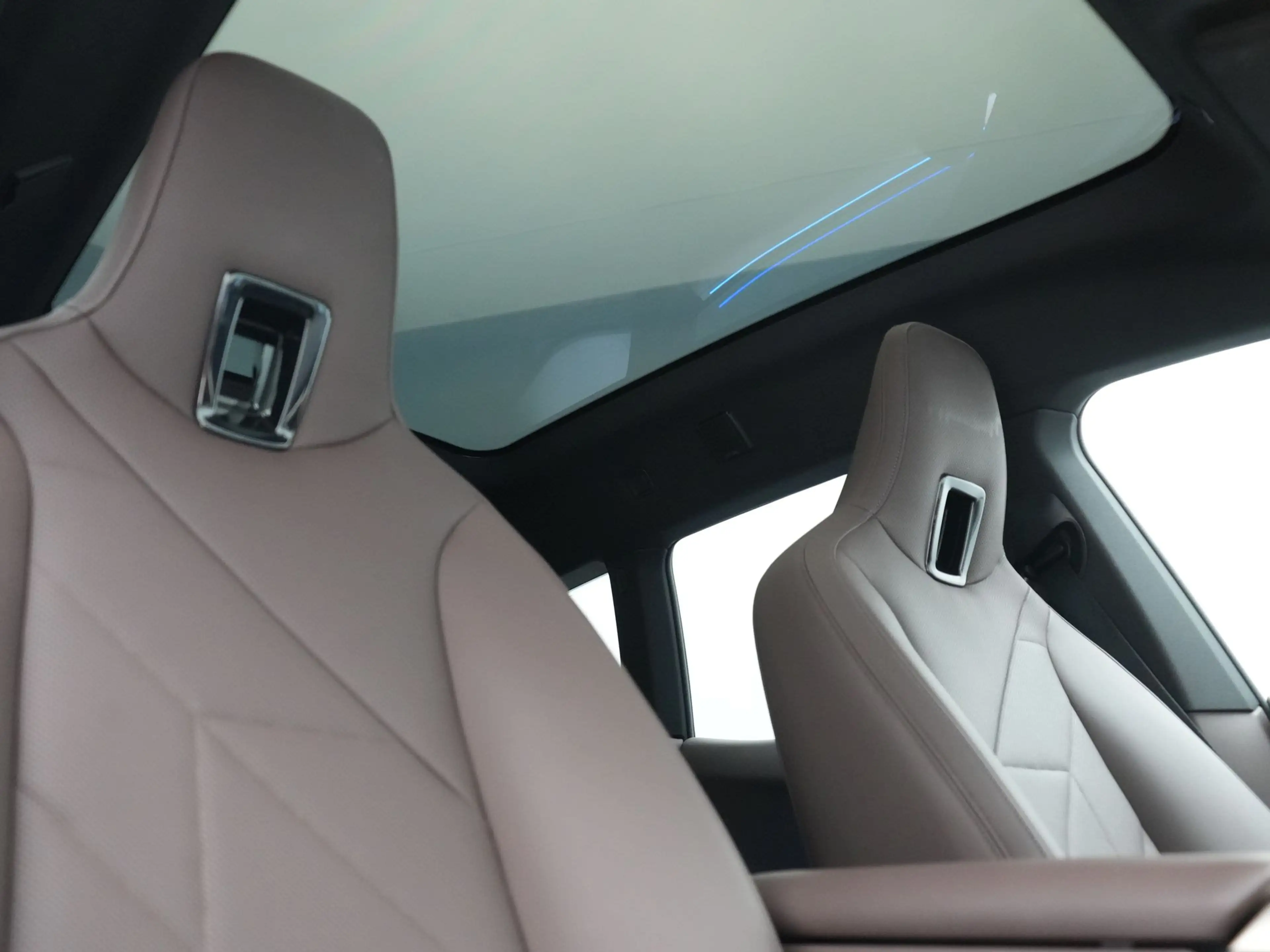 BMW iX xDrive40 Excellence 77 kWh 327pk | SOH 96,9% | Tre — photo 6