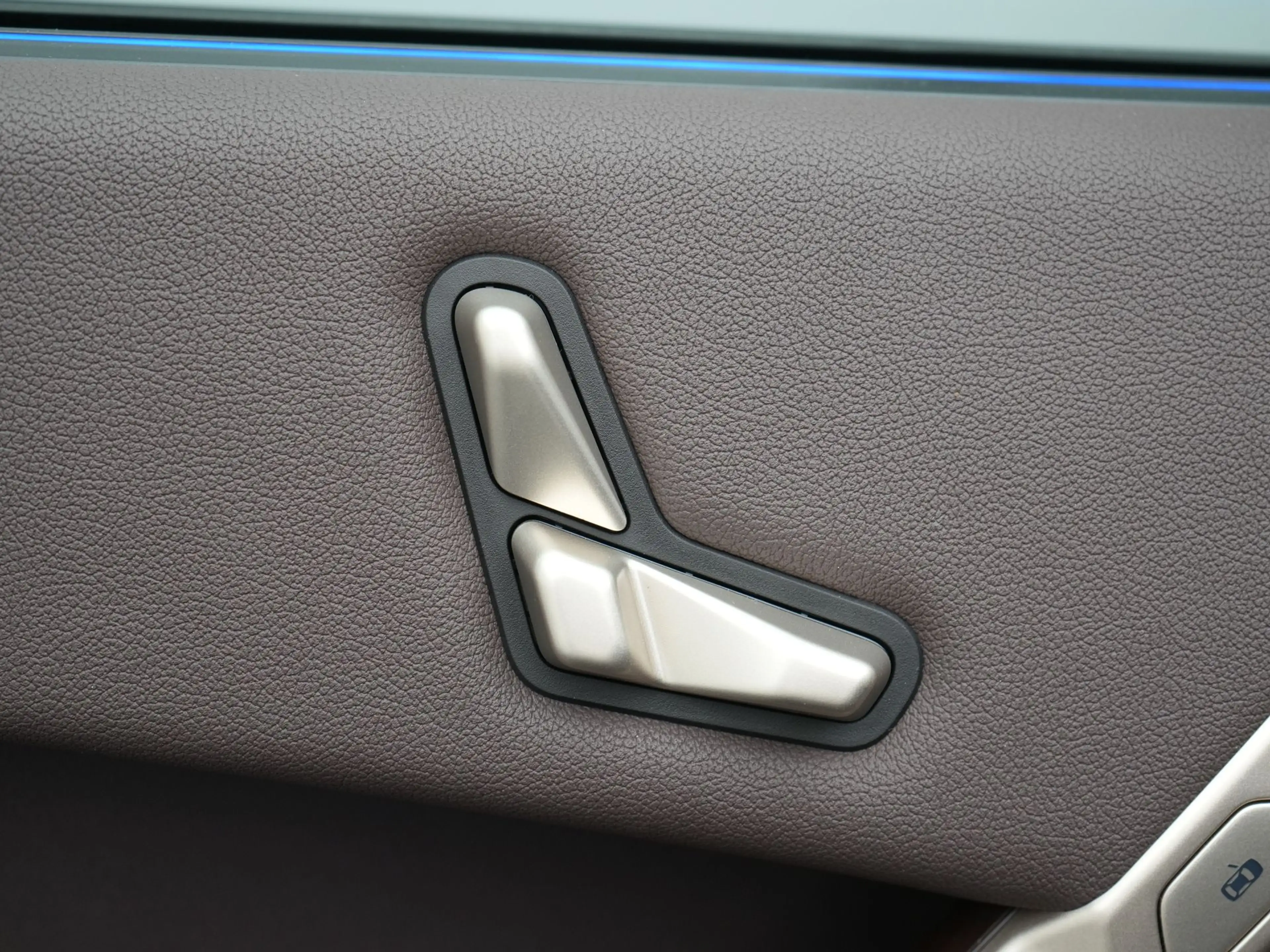 BMW iX xDrive40 Excellence 77 kWh 327pk | SOH 96,9% | Tre — photo 12