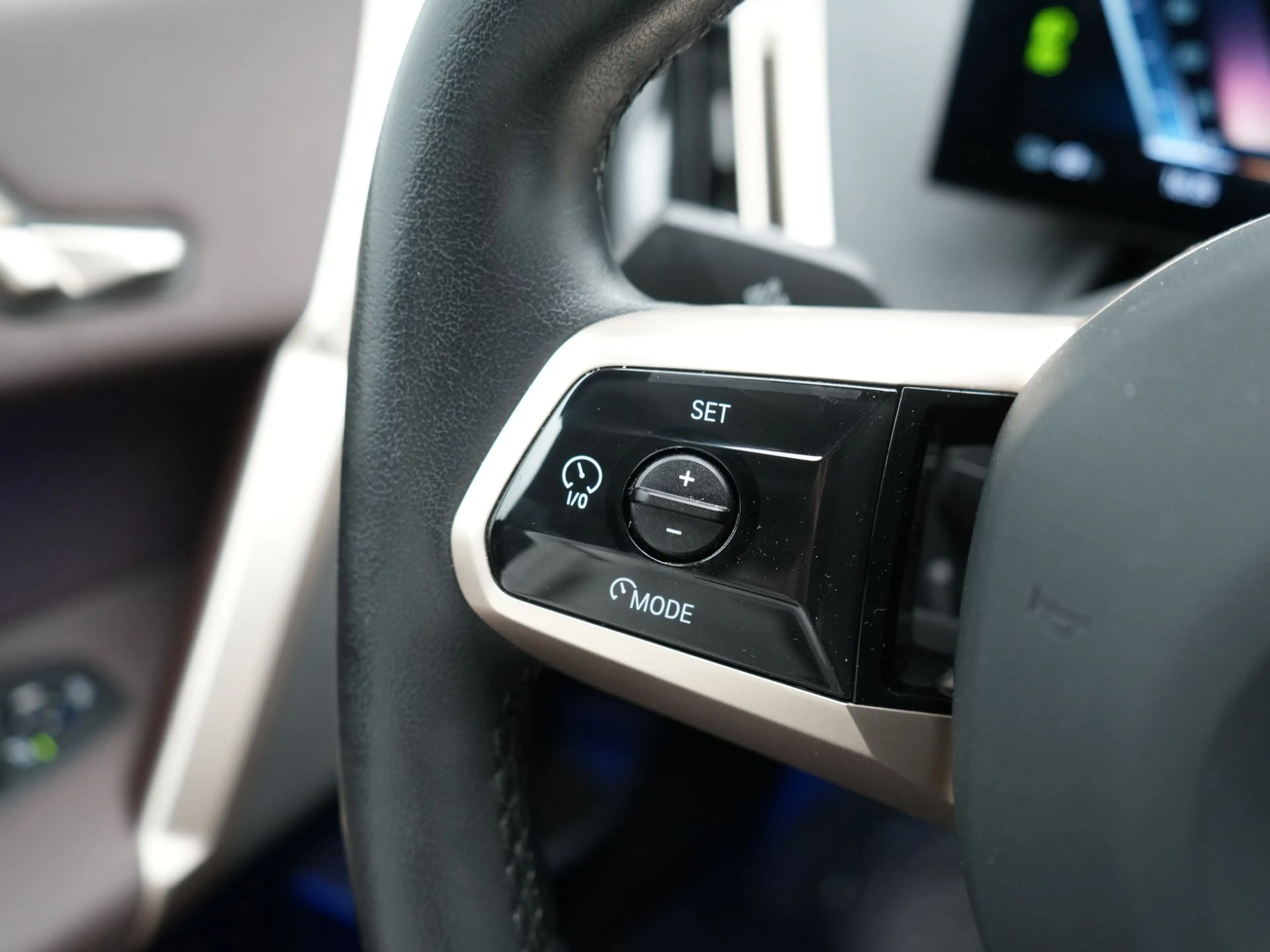 BMW iX xDrive40 Excellence 77 kWh 327pk | SOH 96,9% | Tre — photo 28