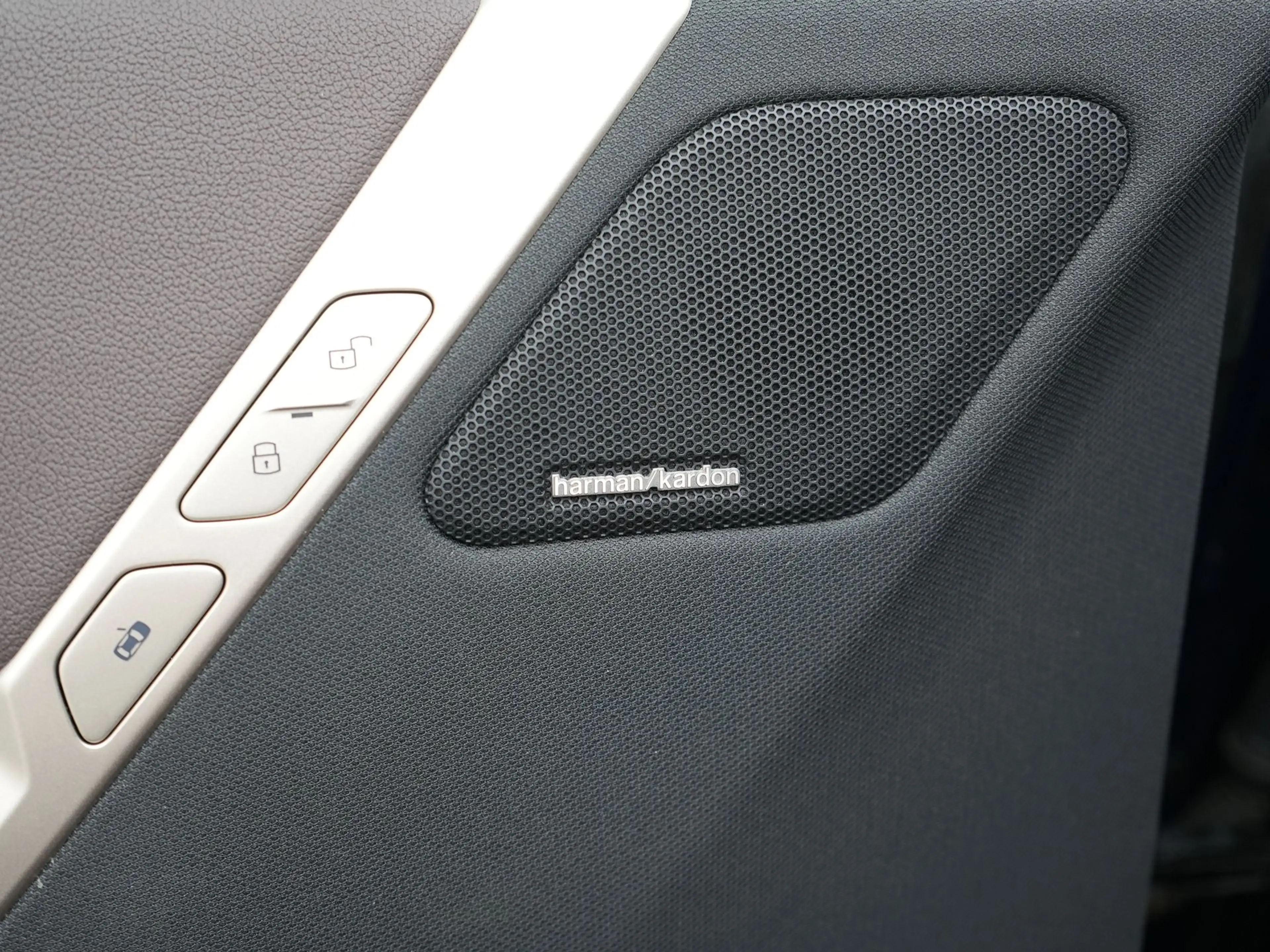 BMW iX xDrive40 Excellence 77 kWh 327pk | SOH 96,9% | Tre — photo 15