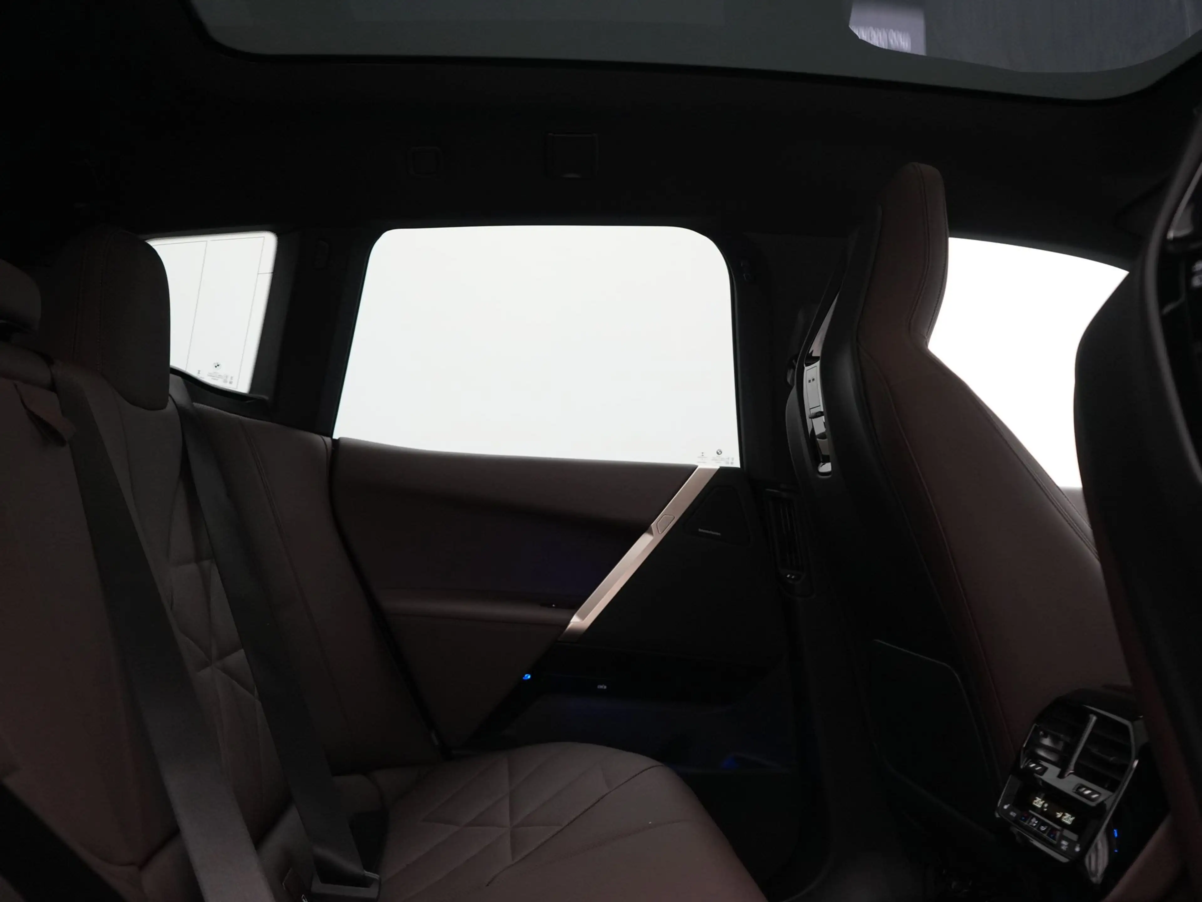BMW iX xDrive40 Excellence 77 kWh 327pk | SOH 96,9% | Tre — photo 7