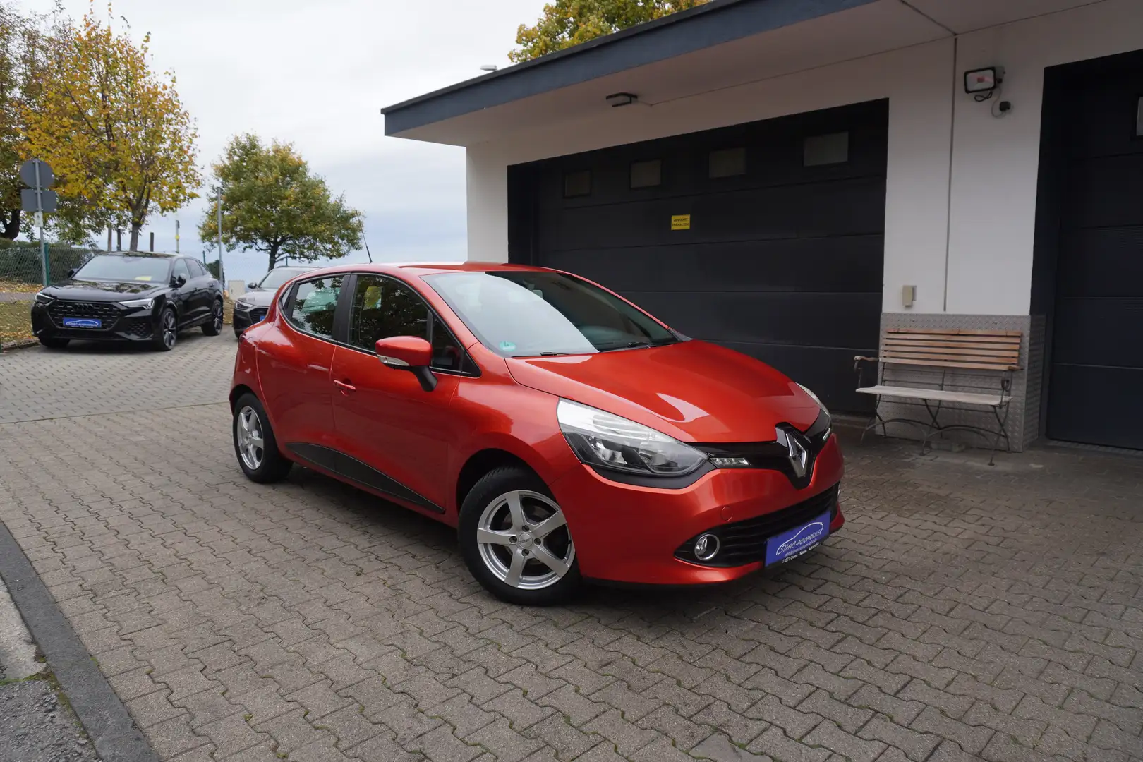 Renault Clio 0.9 TCe Eco-Drive KLIMA+NAVI+ALU+TEMPO+Org.53.Tkm Rouge - 1