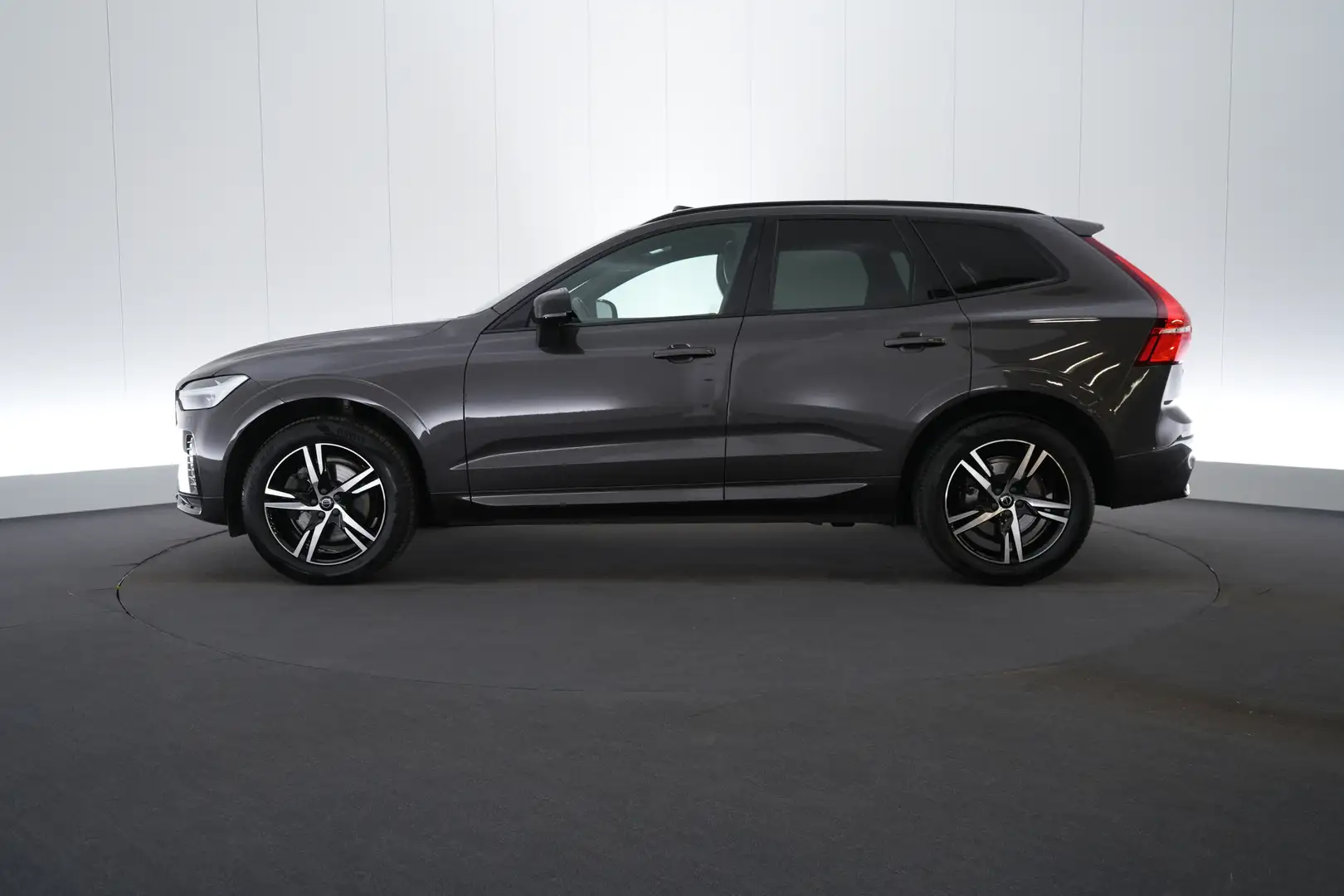 Volvo XC60 2.0 B4 Geartr. R-Design Business LEDER/ALCANTARA L Gris - 2