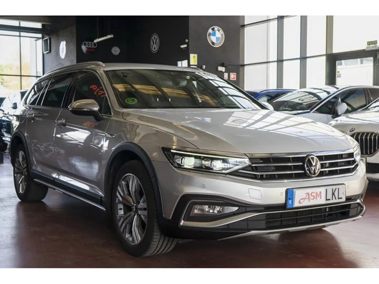 Volkswagen Passat Alltrack 2.0TDI 4Motion DSG 140kW Silber - 2