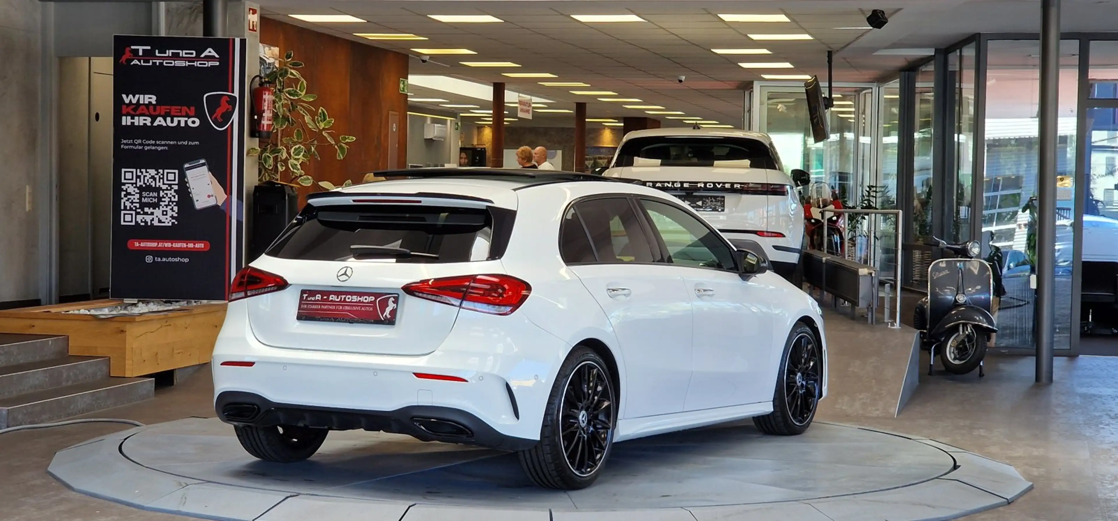 Mercedes-Benz A 250 AMG-Paket *Pano*Memory-Sitz*Ambiente — photo 7