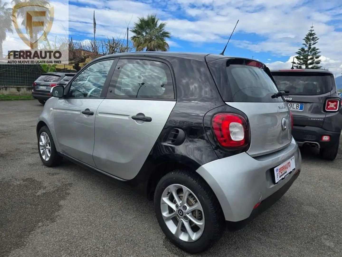 smart forFour 70 1.0 SuperPassion Bicolor Garanzia Grigio - 2