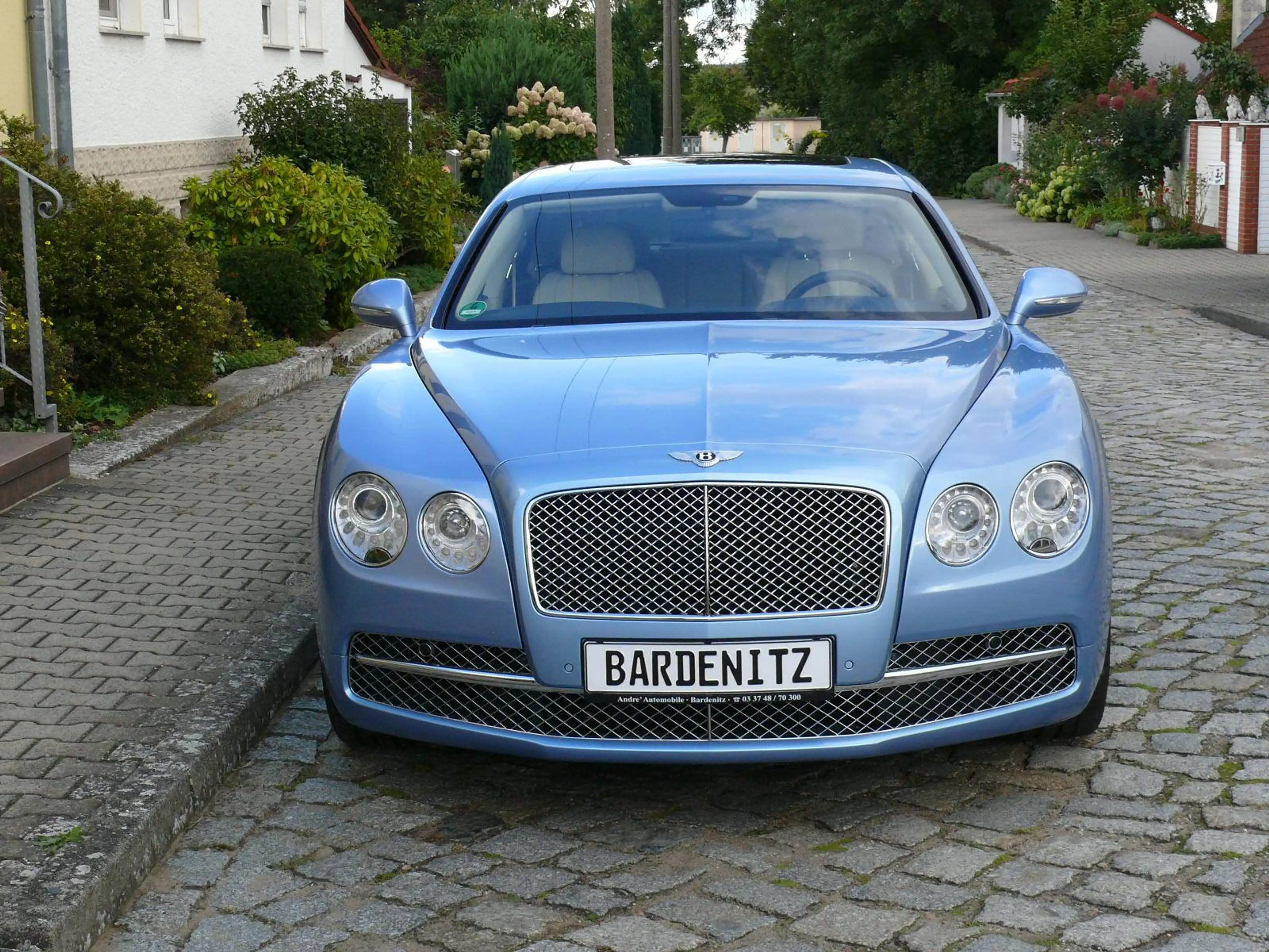 Bentley Flying Spur Top 1 Vorbesitzer 625 PS Scheckheft unfallfrei — photo 15