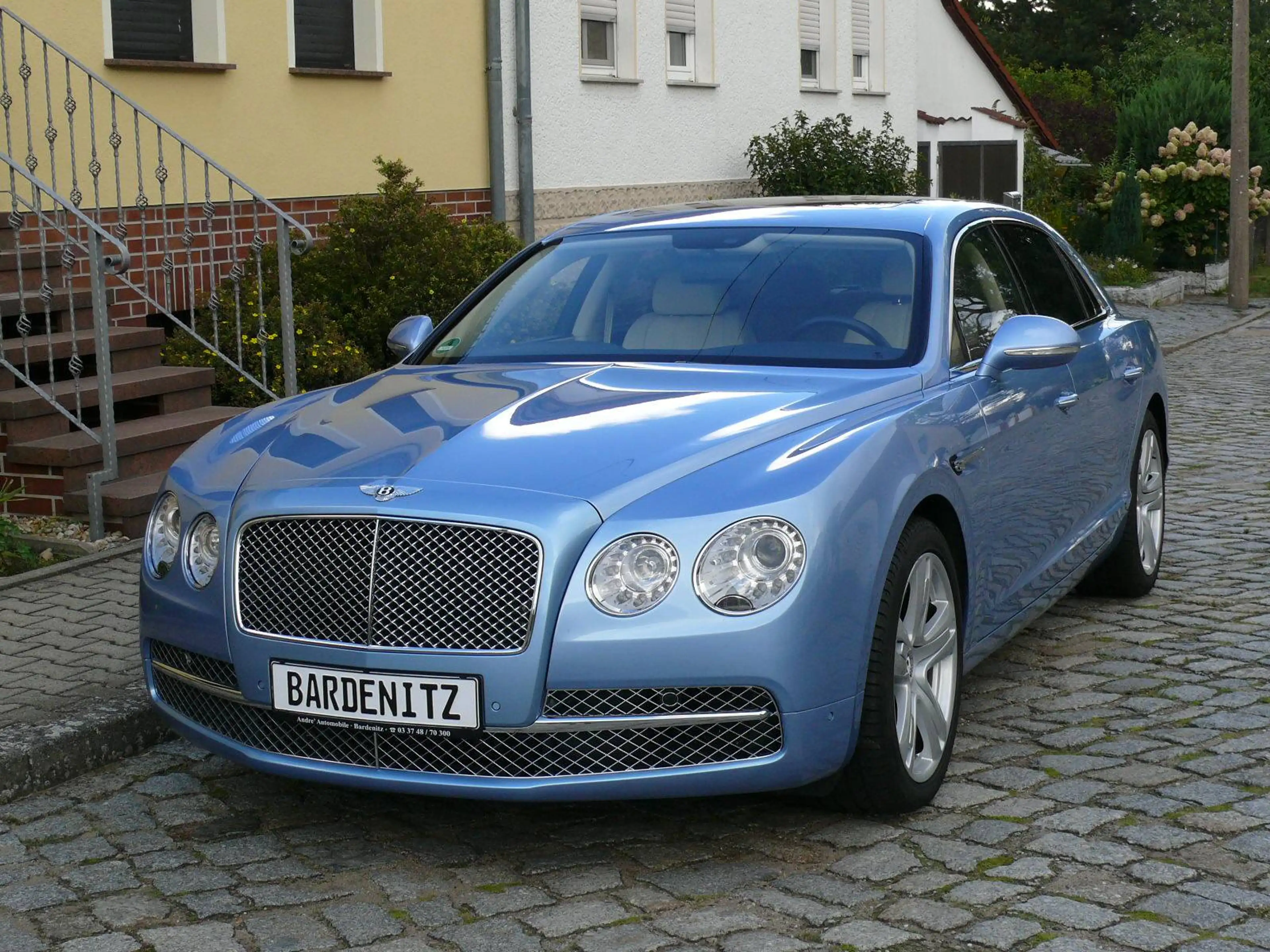 Bentley Flying Spur Top 1 Vorbesitzer 625 PS Scheckheft unfallfrei