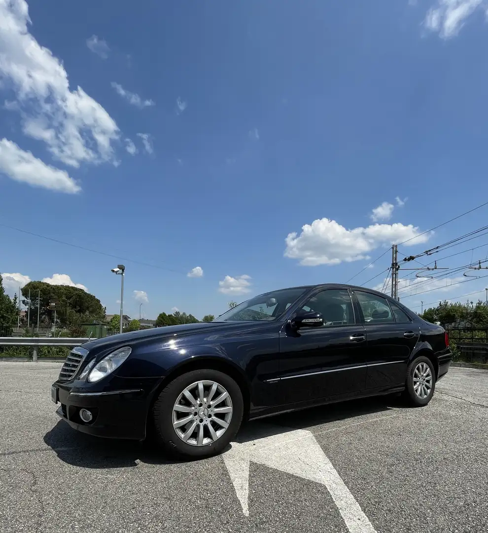 Mercedes-Benz E 200 k evo Elegance 184cv - 1