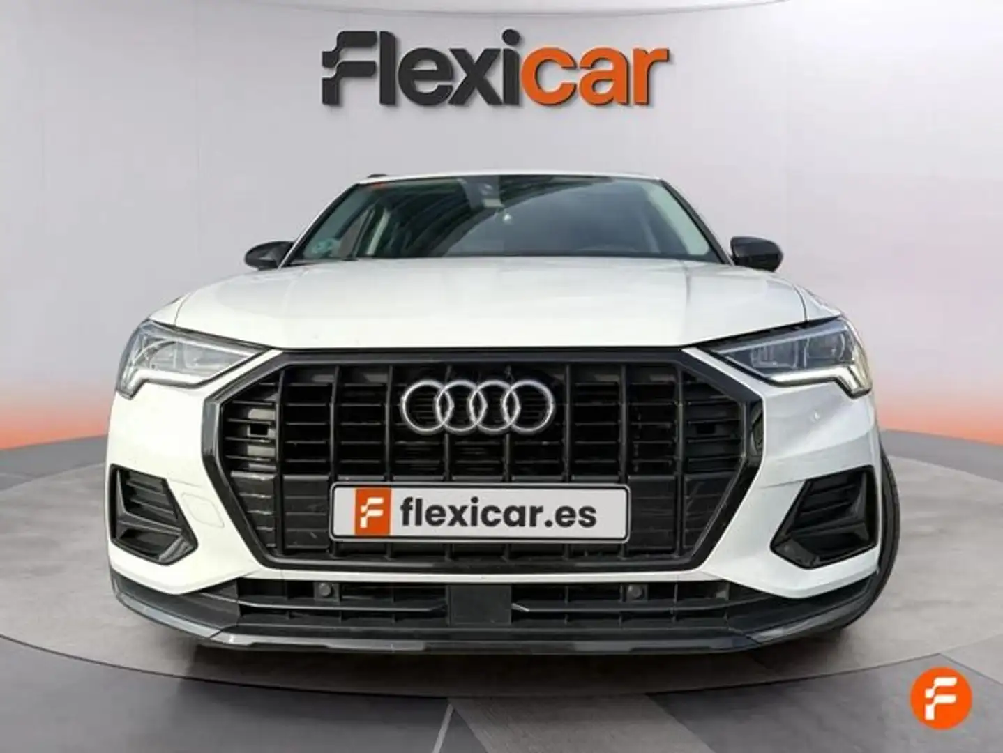 Audi Q3 35 TFSI S tronic Blanc - 2