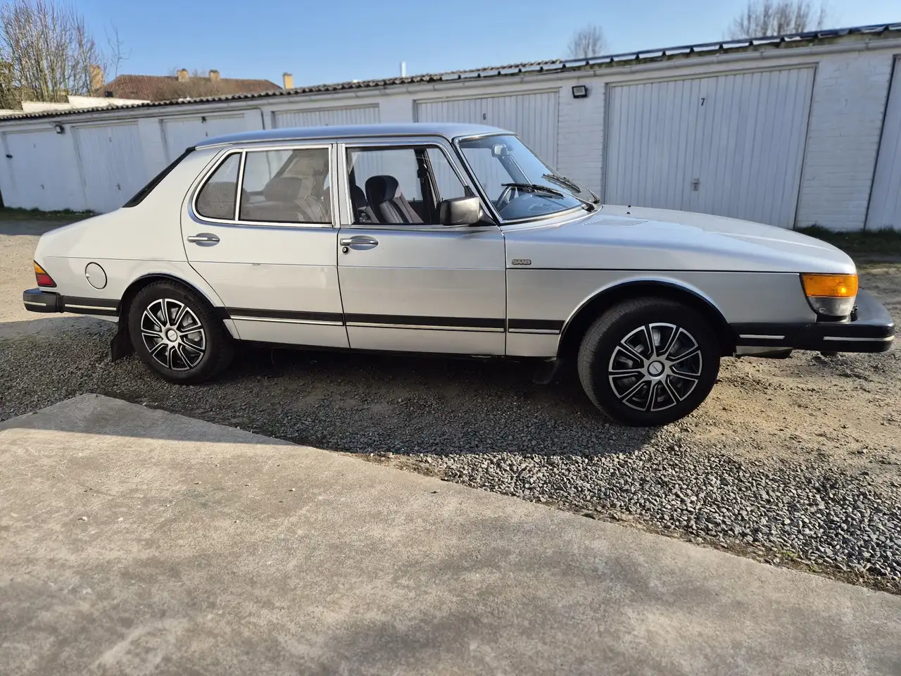 Saab 900, foto 3