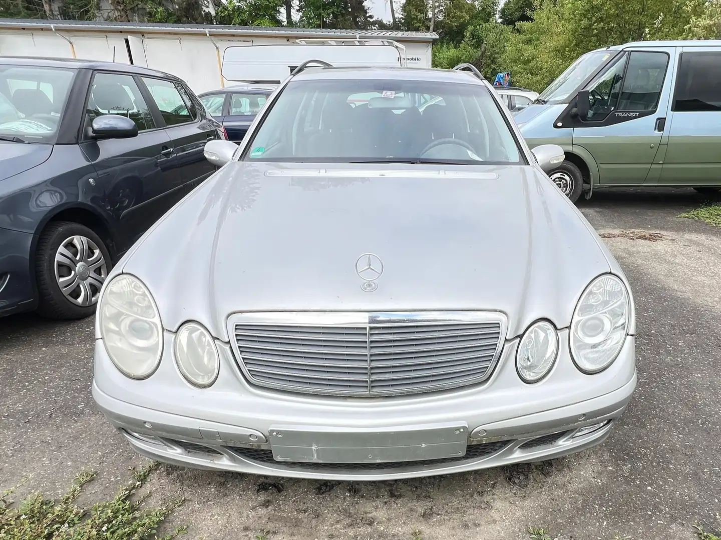 Mercedes-Benz E 200 T Kompressor Automatik Classic Silver - 1