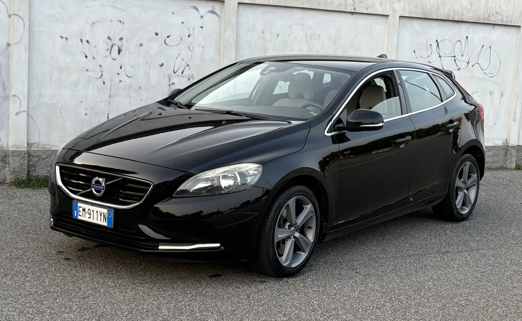 Volvo V40 2.0 d3 Summum geartronic - 1