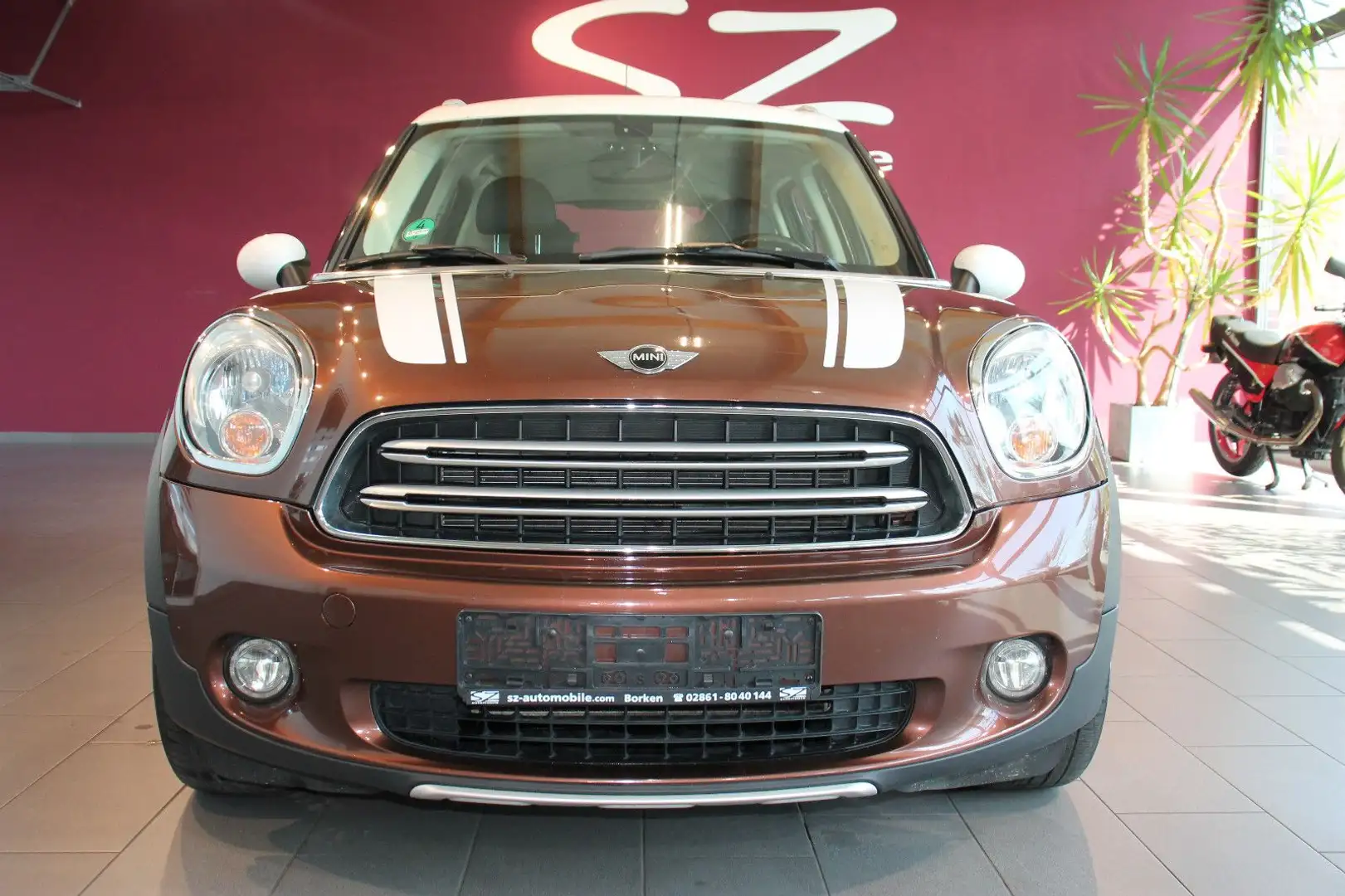 MINI Cooper D Countryman ALL4 ,  Navi smeđa - 2